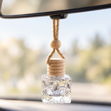 Load image into Gallery viewer, Car Diffuser - The Fall Edit
