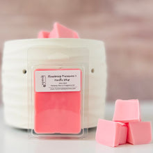 Load image into Gallery viewer, Strawberry Macaroon &amp; Vanilla Whip
